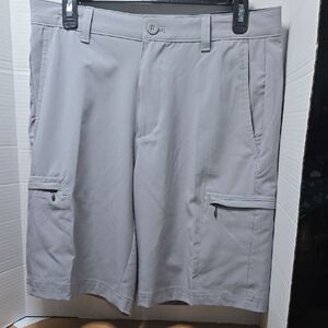 Izod Men's Light Gray Cargo Shorts Size 30, 9.5 Inseam